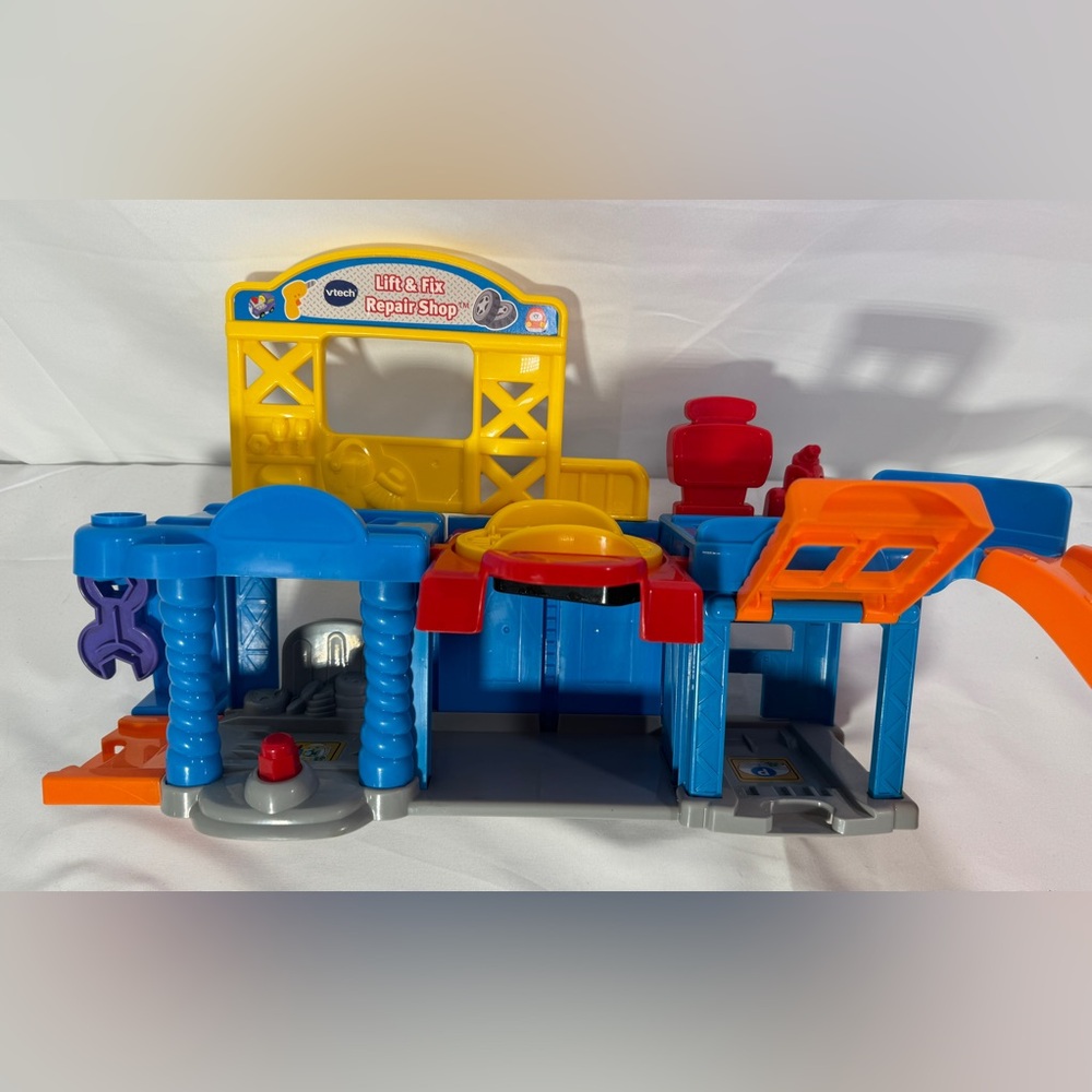 Vtech Go Go Smart Wheels Lift & Fix Repair Shop Toy Auto Repair Shop Playset - Picture 7 of 13
